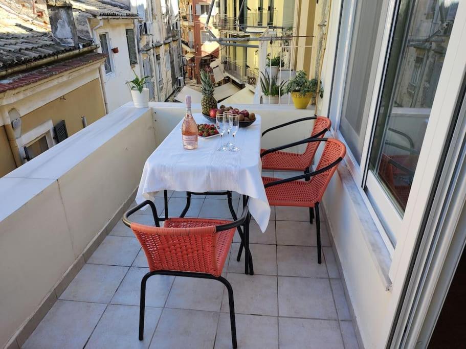 Mary'S Bright Apartment - Corfu Old Town מראה חיצוני תמונה